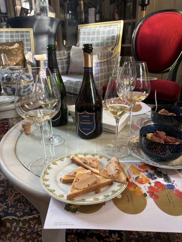 Expérience Dégustation Champagne Déjeunatoire